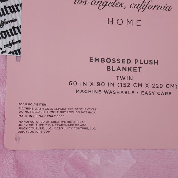 Juicy Couture Oversized Plush Throw Blanket Embossed 60"x90" Pink Twin - Picture 7 of 10